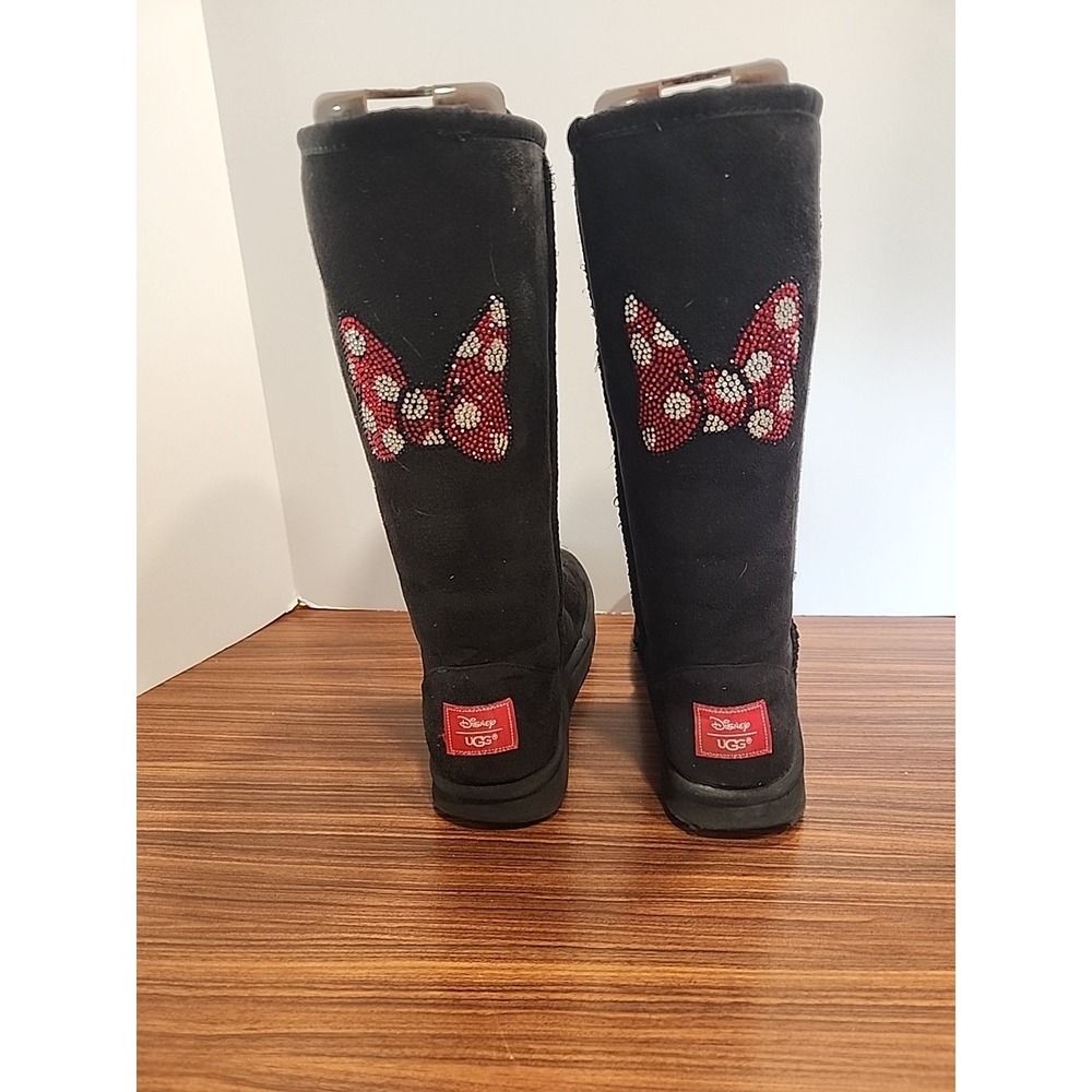 Rare UGG Disney Minnie Mouse Black Boots Limited Edition Sz 8 Swarovski Crystals